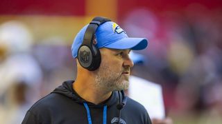 Falcons announce additional coaching staff moves (NFL)
