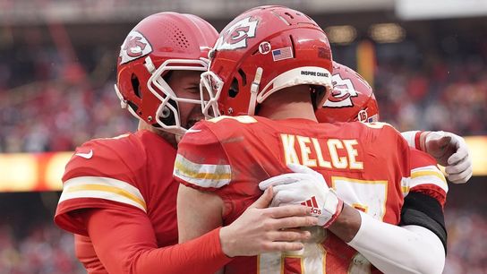 Patrick Mahomes returns to lead Chiefs past Jags, into AFC championship (NFL)
