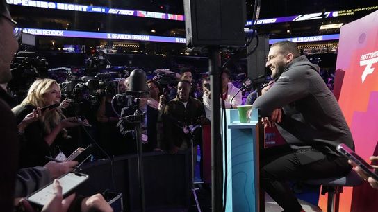 Nick Sirianni feels love from Eagles fans (NFL)