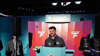 Patrick Mahomes cool, calm, collected ahead of 3rd Super Bowl (NFL)