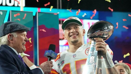 Super Bowl MVP Patrick Mahomes: 'It took everybody to win' (NFL)