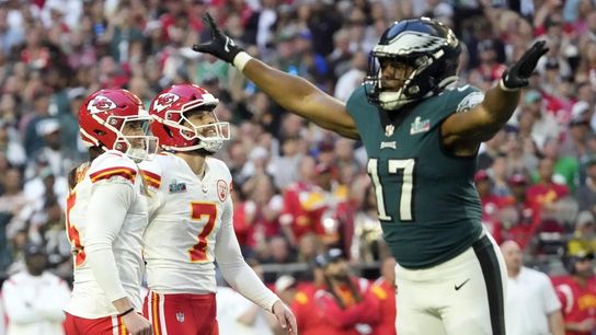 Eagles put LB Nakobe Dean (foot) on IR (NFL)