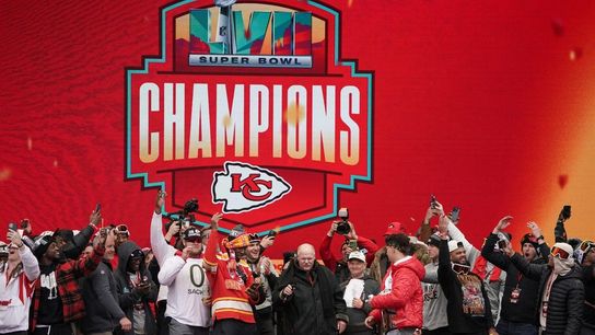 Andy Reid to coach Chiefs in 2024; QB Patrick Mahomes thinking No. 3 (NFL)