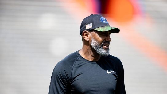 Reports: Florida fires two assistant coaches (College Football)
