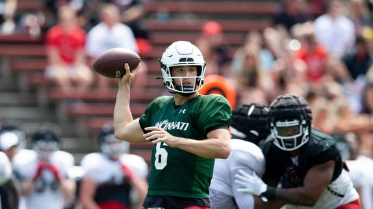 Cincinnati QB Ben Bryant in transfer portal (College Football)