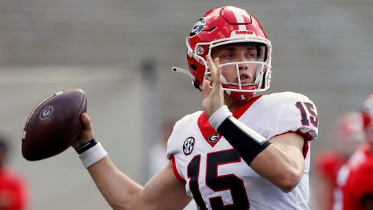 New-look No. 1 Georgia eager to extend winning identity (College Football)