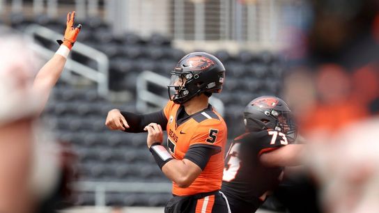 Reports: DJ Uiagalelei wins Oregon State's starting QB job (College Football)