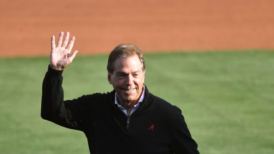 Alabama, Nick Saban to 'let the cake bake' entering 2023 (College Football)