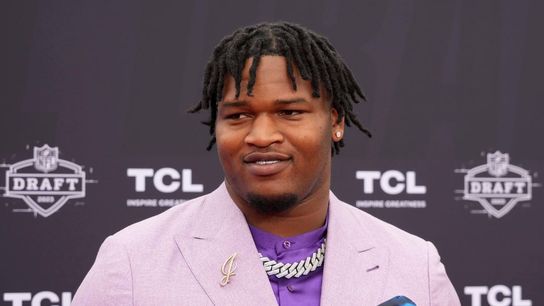 Report: Eagles' Jalen Carter agrees to 4-year, $21.8M deal (NFL)