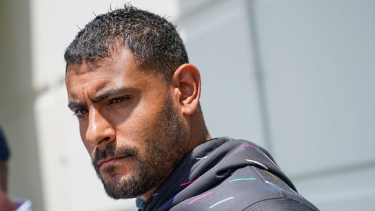 Dolphins outside LBs coach arrested on battery charge (NFL)