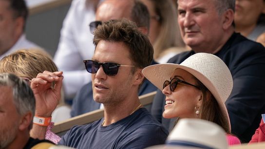 Tom Brady becomes minority owner of English soccer team (NFL)