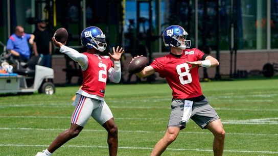Giants QB Daniel Jones out, Tyrod Taylor in vs. Bills (NFL)