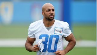 Report: Top RBs plan Zoom call to discuss depressed market (NFL)
