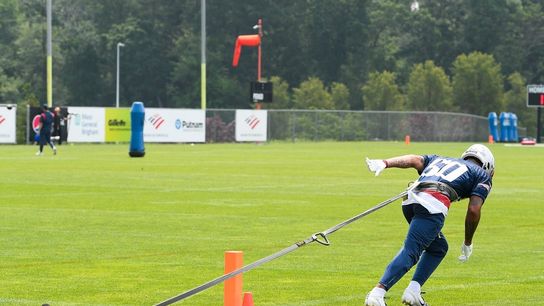 Patriots sign first- and second-round picks (NFL)