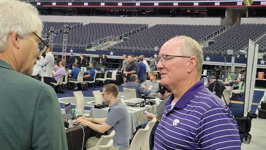 Kansas State AD Gene Taylor gets contract extension (College Football)