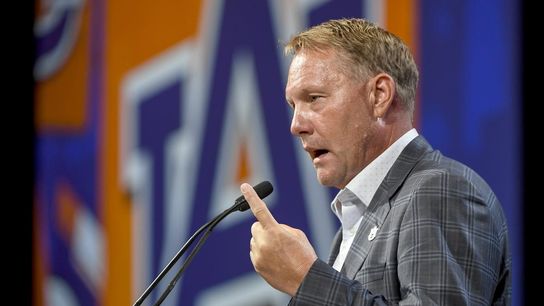 Hugh Freeze sees Auburn in 'upper echelon' of SEC in '23 (College Football)