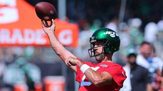 Jets QB Aaron Rodgers: 'No restrictions' at OTAs (NFL)