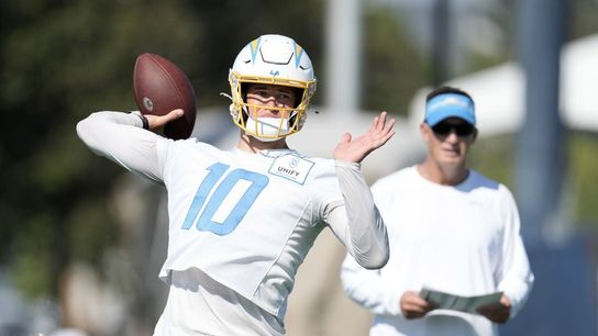 Justin Herbert, Tua Tagovailoa prepare for Week 1 face-off (NFL)