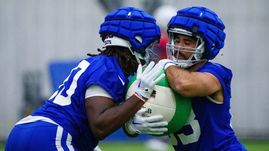 Colts TE Kylen Granson to keep wearing Guardian Cap (NFL)
