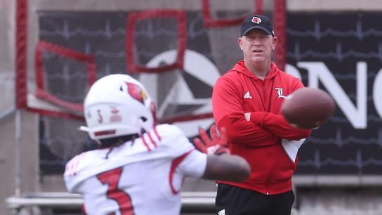 Georgia Tech, Louisville aim for edge in ACC opener (College Football)