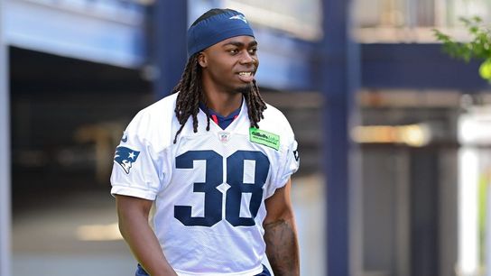 Patriots RB Rhamondre Stevenson not spotted at practice (NFL)