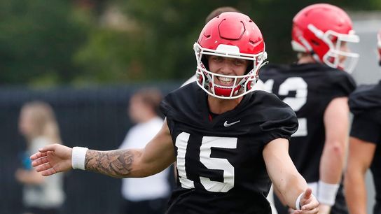 Georgia names Carson Beck starting QB (College Football)
