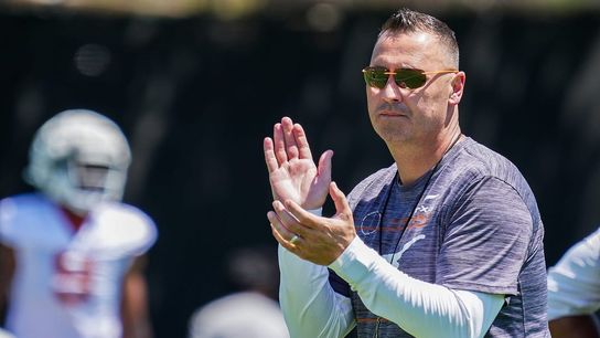 5-star DE Colin Simmons commits to Texas Longhorns (College Football)