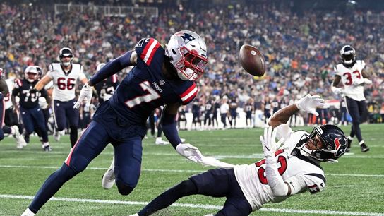 Texans score 20 straight points to upend Patriots (NFL)