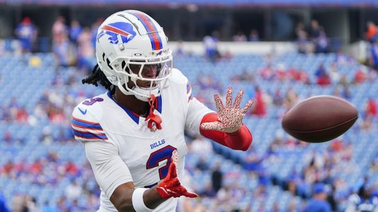 Bills' Damar Hamlin returns to game action (NFL)