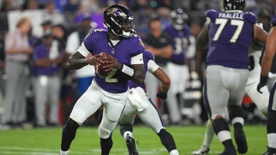 Report: Ravens QB Tyler Huntley has minor hamstring injury (NFL)