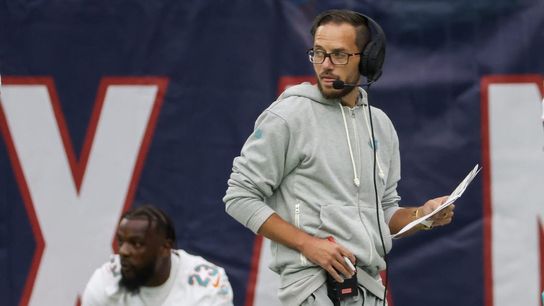 Dolphins coach Mike McDaniel faces hometown team in Broncos (NFL)