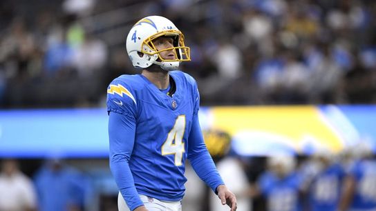 Reports: Browns acquire K Dustin Hopkins, cut Cade York (NFL)