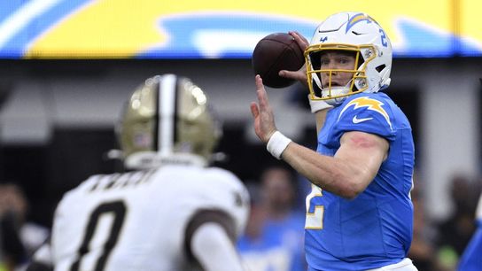 Saints hit all 5 of their field goals in beating Chargers (NFL)