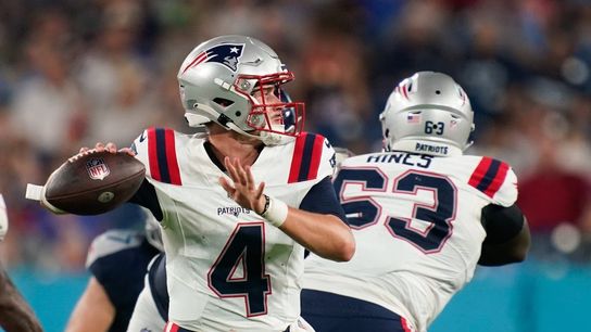 Report: QB Bailey Zappe signed to Patriots practice squad (NFL)