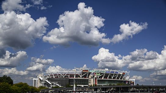 Commanders ink Northwest Federal to stadium naming-rights deal (NFL)