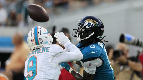 Reports: Cowboys acquire CB Noah Igbinoghene from Dolphins (NFL)