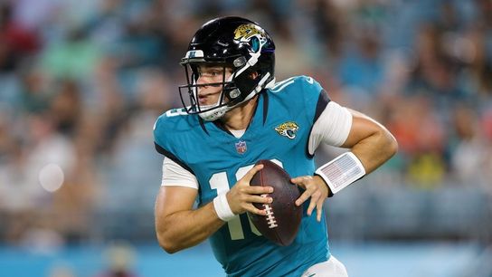 Report: Pats waive Nathan Rourke, down to four QBs (NFL)