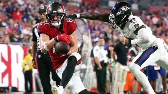 Bucs hang on to beat Ravens, 26-20 (NFL)