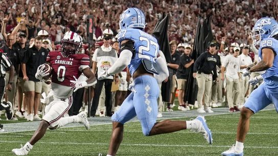 No. 21 North Carolina contains South Carolina in second half (College Football)