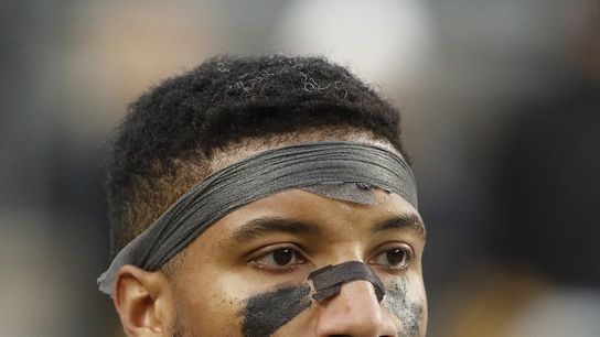 Ravens CB Marlon Humphrey injures ankle vs. Browns (NFL)