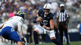 No. 7 Penn State rolls past Delaware 63-7 (College Football)