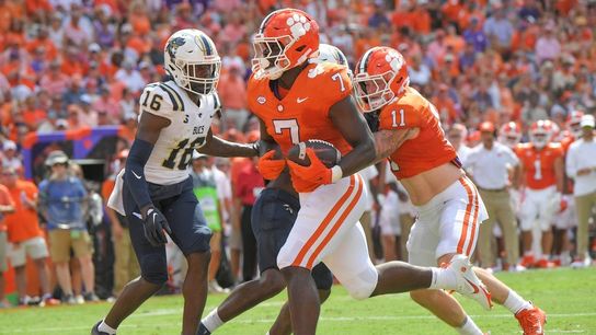 No. 25 Clemson avoids early scare, rolls over Charleston Southern (College Football)
