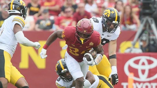 Iowa continues road mastery over rival Iowa St., 20-13 (College Football)
