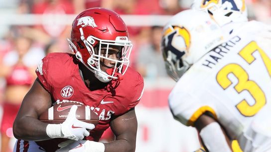 Arkansas aims to establish ground game vs. BYU (College Football)
