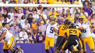'Settled down' No. 14 LSU takes on Mississippi State (College Football)