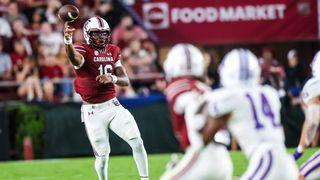 Spencer Rattler carries South Carolina past Furman (College Football)