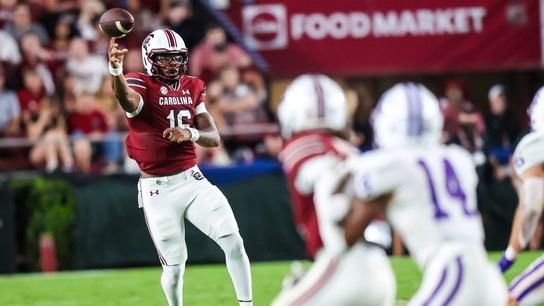 Spencer Rattler carries South Carolina past Furman (College Football)