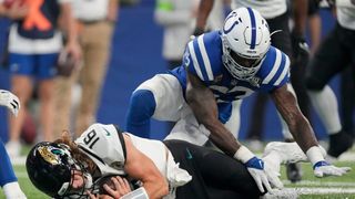 Eagles, LB Shaquille Leonard agree to one-year deal (NFL)