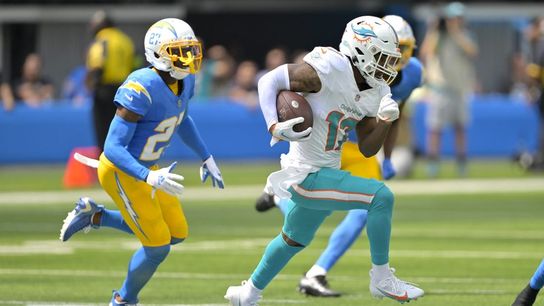 Dolphins outlast Chargers 36-34 in wild opener (NFL)