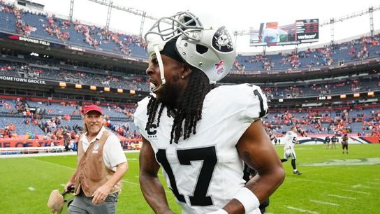 Raiders’ Davante Adams ‘good’ after hit, Jakobi Meyers improving (NFL)